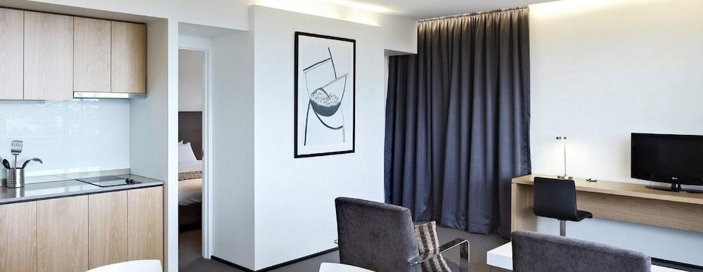 Atura Dandenong Hotell Doveton Exteriör bild